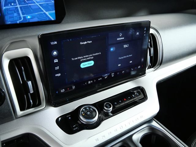 Certified 2025 Ford Expedition Active AWD/4WD image 22