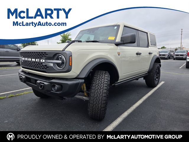 Certified 2025 Ford Bronco Badlands AWD/4WD image 1