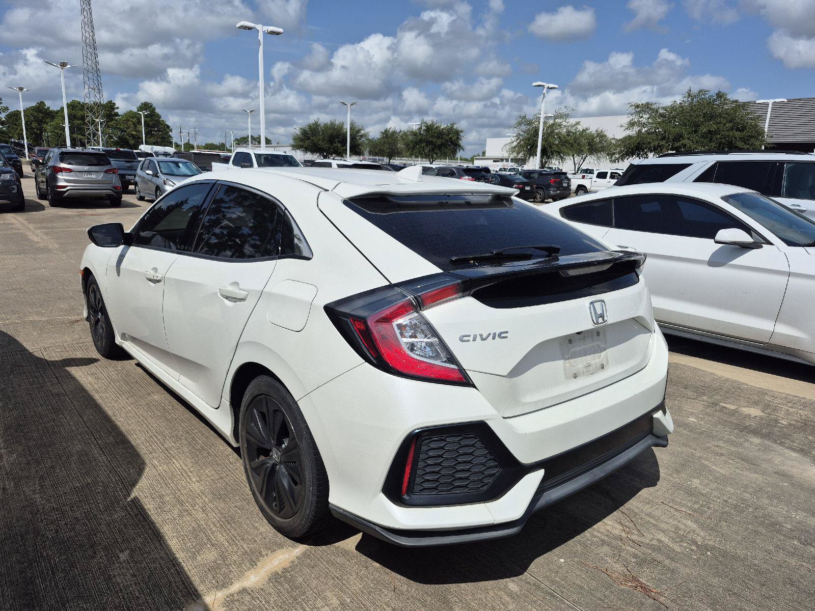 Used 2018 Honda Civic EX image 5