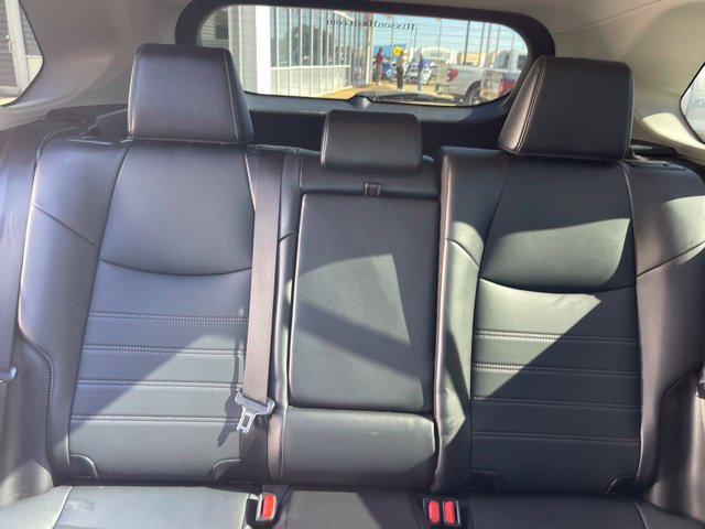 Used 2022 Toyota RAV4 XLE Premium FWD image 23