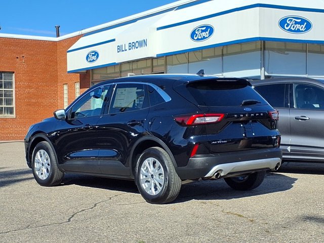 Certified 2024 Ford Escape Active w/ Tech Pack #1 AWD/4WD image 2