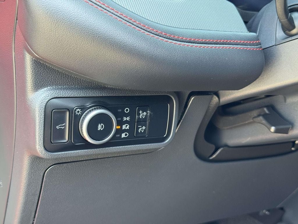 Certified 2025 Ford Explorer ST-Line RWD image 10