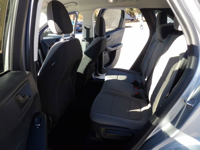 Certified 2022 Ford Escape SE w/ SE Sport Appearance Package image 28