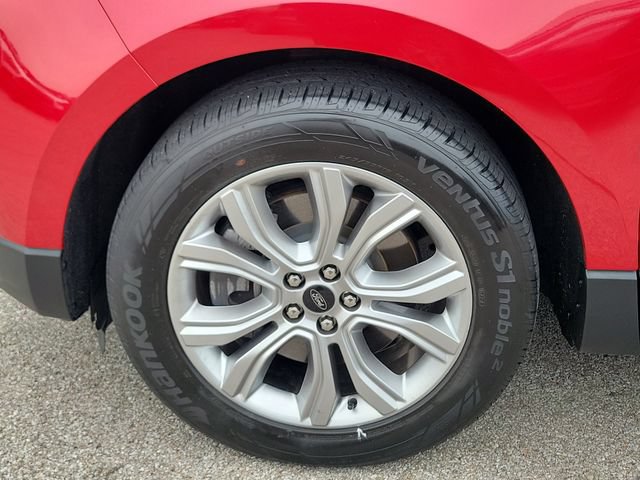 Certified 2024 Ford Edge Titanium AWD/4WD image 9