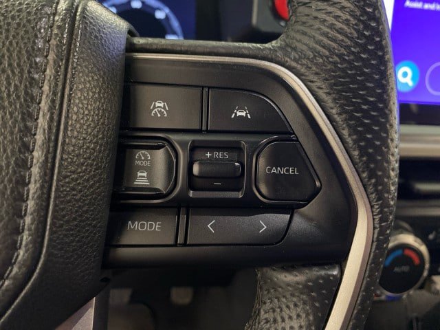 Used 2024 Toyota Tacoma TRD Off-Road w/ TRD Off Road Upgrade Package AWD/4WD image 19
