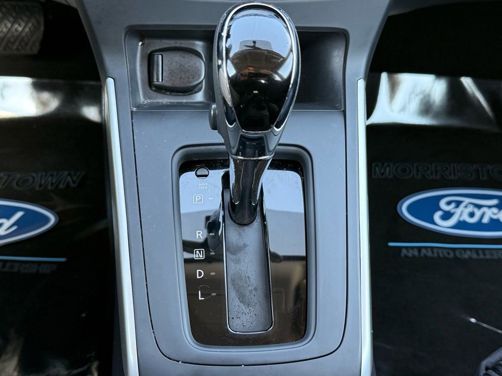 Used 2017 Nissan Sentra SV image 22