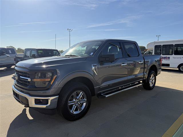 Certified 2024 Ford F150 XLT w/ Mobile Office Package AWD/4WD image 4
