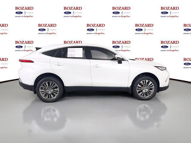 Used 2024 Toyota Venza Limited AWD/4WD image 6