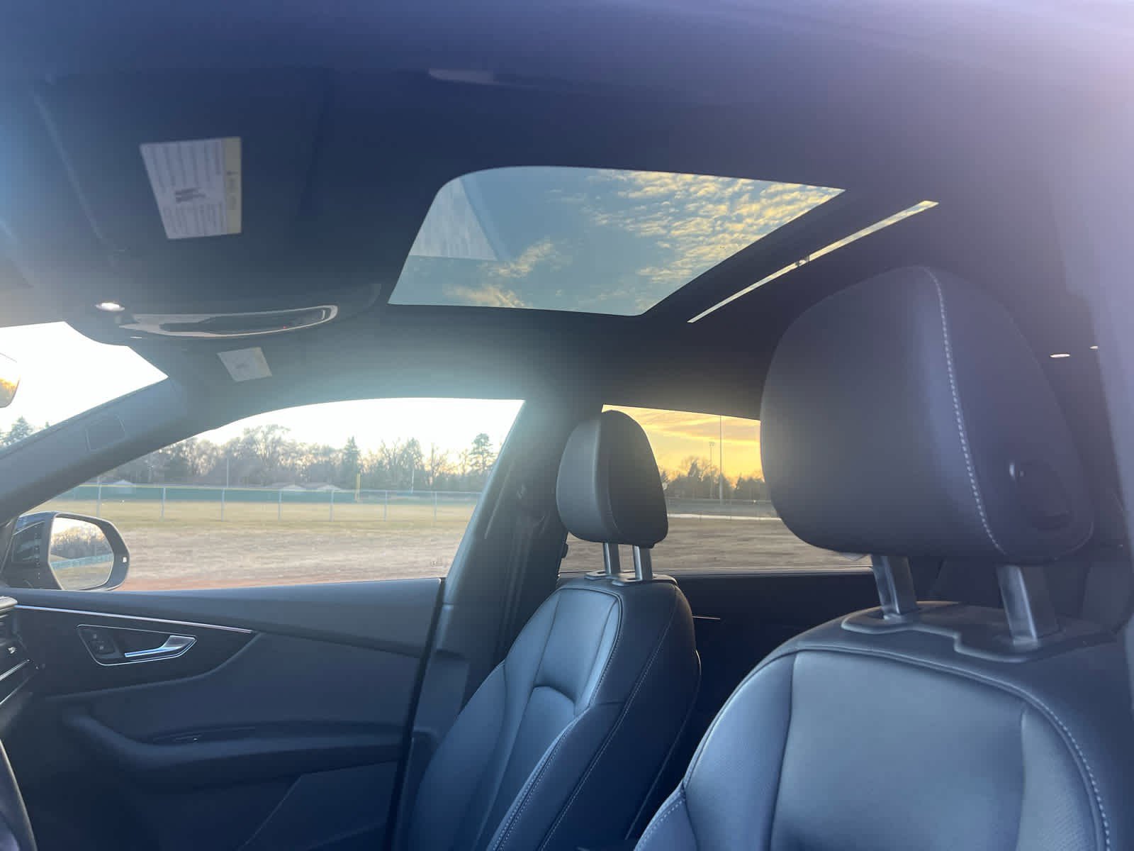 Used 2019 Audi Q8 Prestige image 10