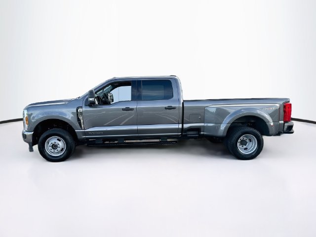 Certified 2025 Ford F350 XLT AWD/4WD image 7