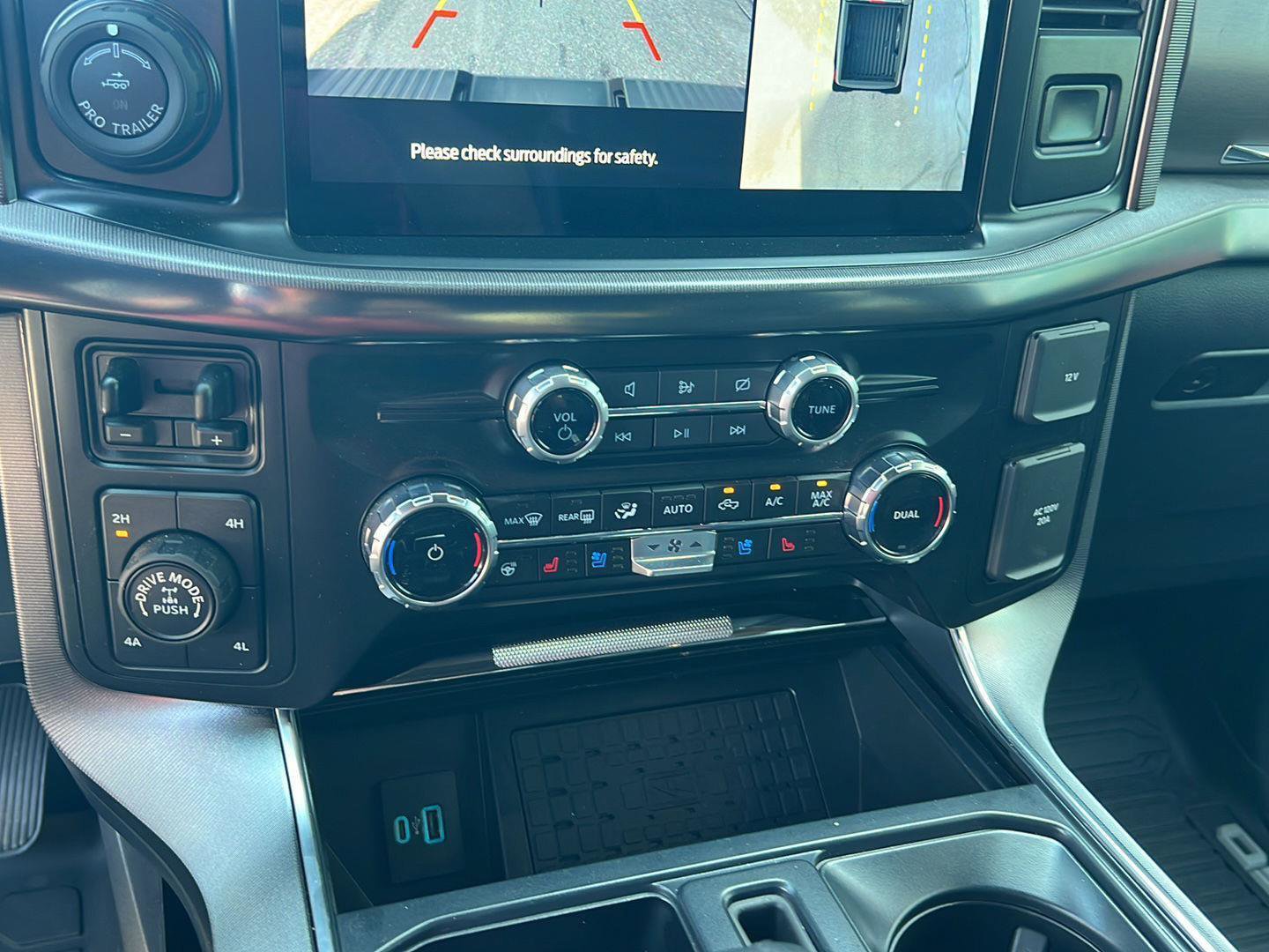 Certified 2024 Ford F150 Platinum w/ FX4 Off-Road Package image 28