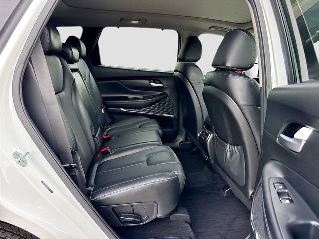 Used 2022 Hyundai Santa Fe Limited AWD/4WD image 31