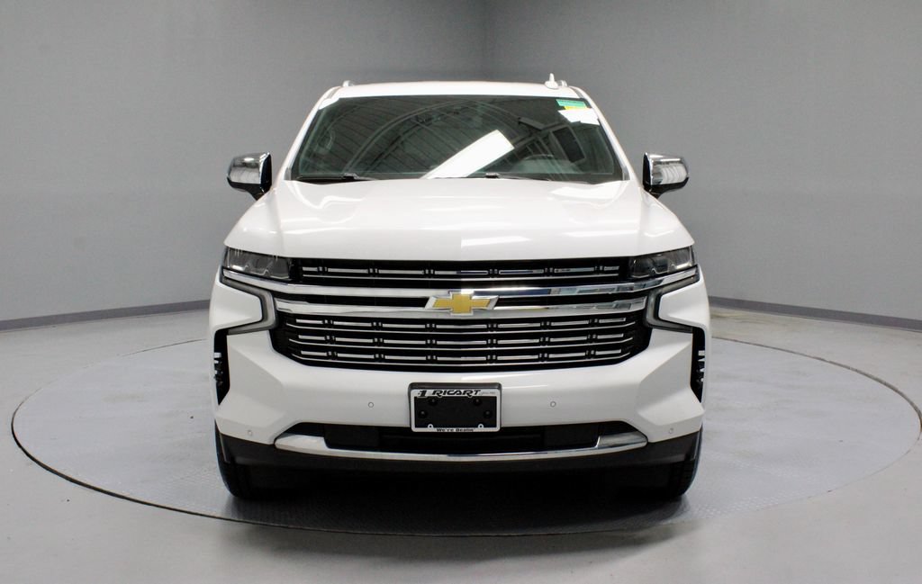 Used 2023 Chevrolet Suburban Premier AWD/4WD image 6