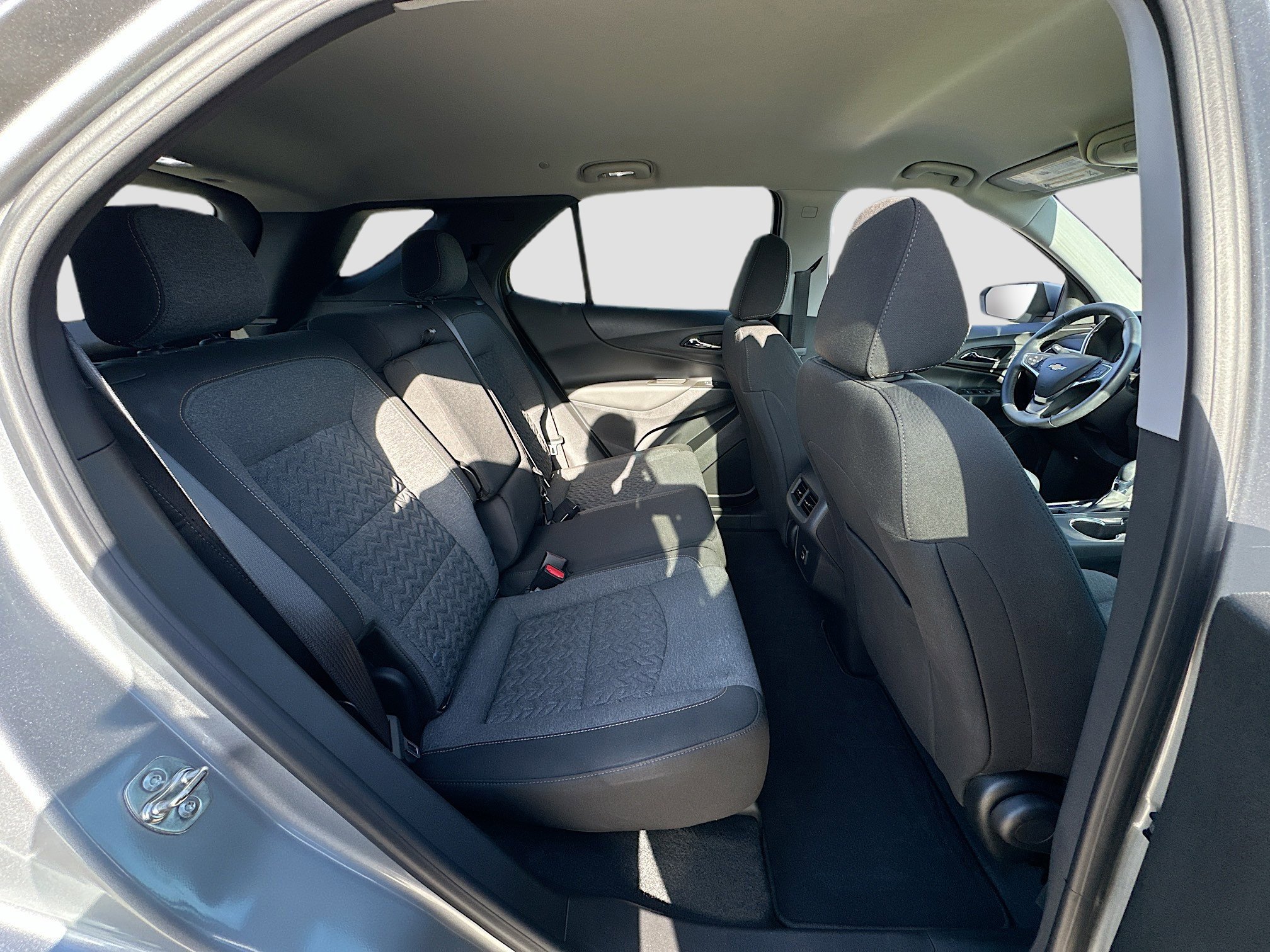 Used 2024 Chevrolet Equinox LT image 25