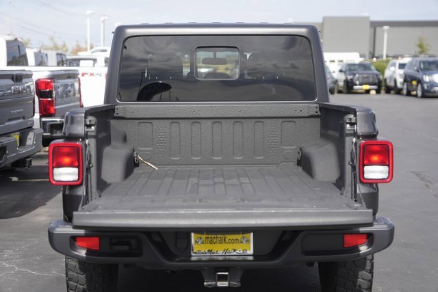 Used 2023 Jeep Gladiator Willys image 30