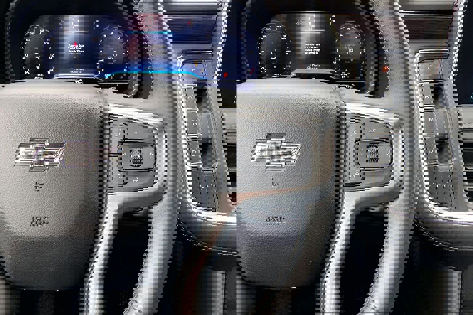 Used 2023 Chevrolet Tahoe Z71 w/ Luxury Package image 25