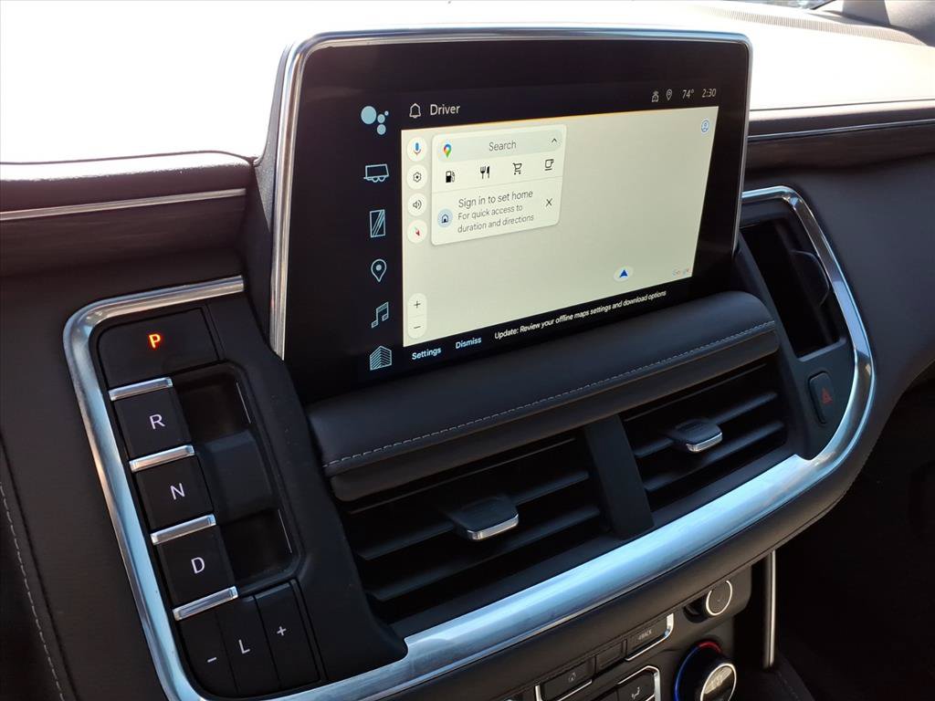 Used 2024 Chevrolet Tahoe Z71 w/ Luxury Package AWD/4WD image 15