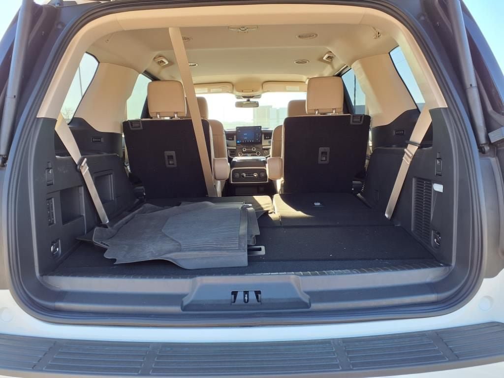 Certified 2024 Ford Expedition XLT AWD/4WD image 19