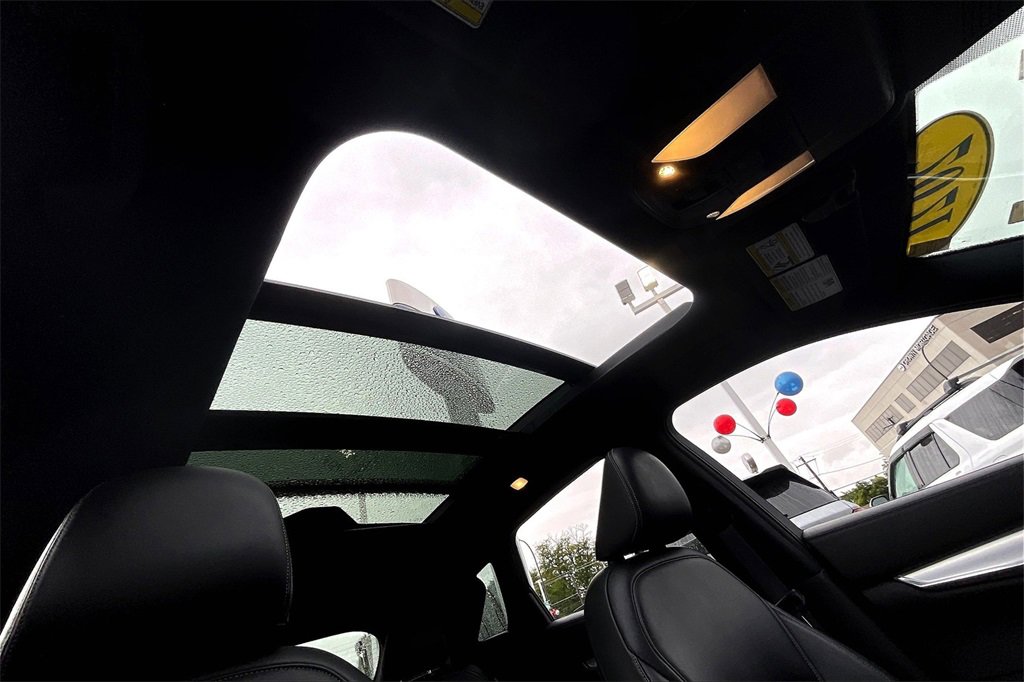 Used 2021 INFINITI QX50 Luxe w/ Appearance Package image 21