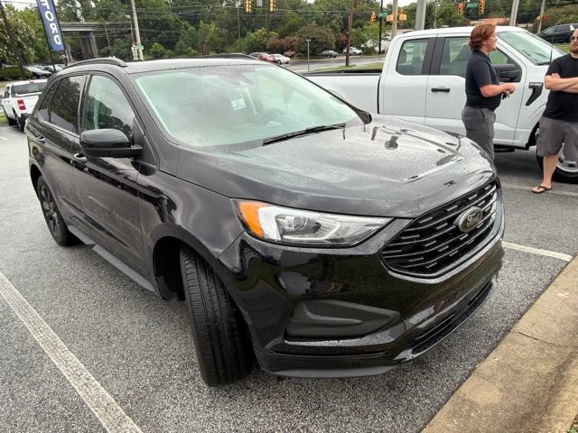 Certified 2023 Ford Edge SE w/ Black Appearance Package AWD/4WD image 2