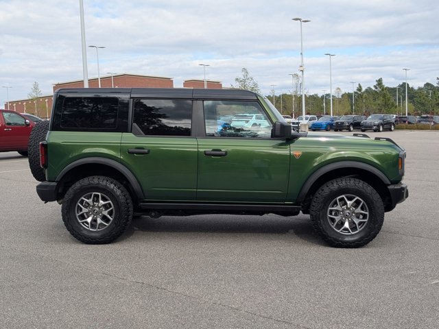 Certified 2025 Ford Bronco Badlands AWD/4WD image 3