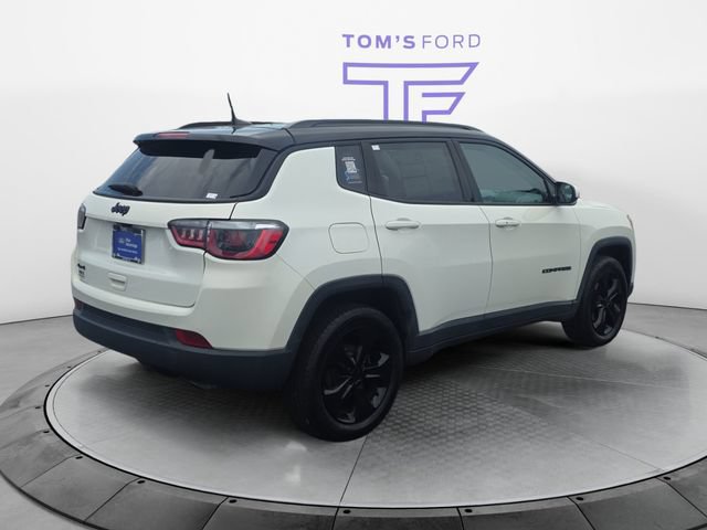 Used 2019 Jeep Compass Latitude AWD/4WD image 5