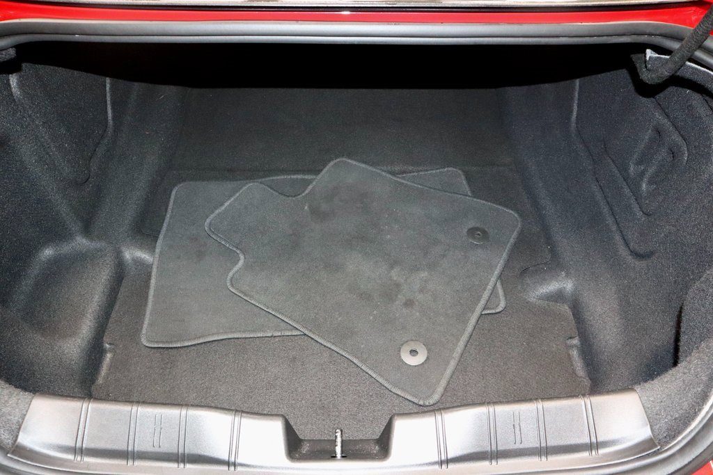 Used 2019 Chevrolet Camaro SS image 13