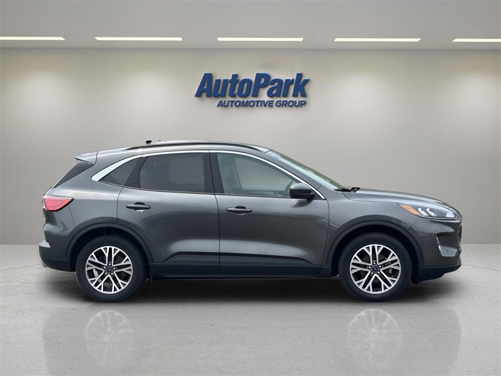 Certified 2020 Ford Escape SEL image 5