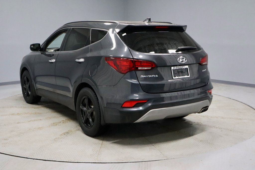 Used 2017 Hyundai Santa Fe Sport image 9