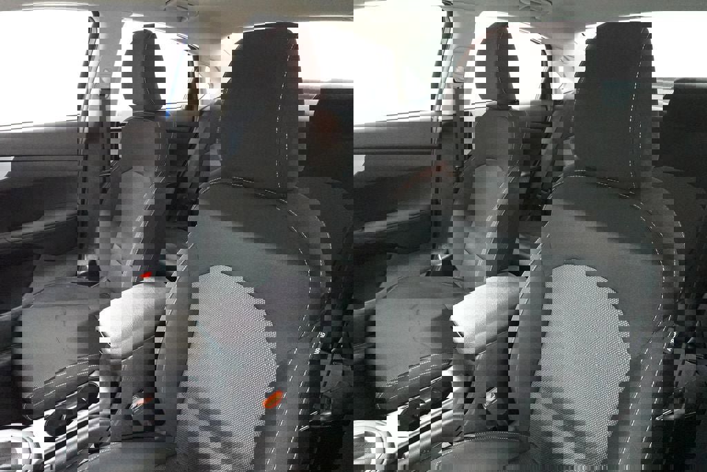 Used 2024 Kia Forte LXS image 12