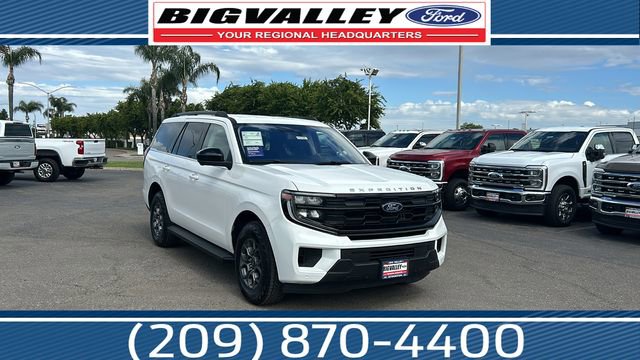 Certified 2025 Ford Expedition Active RWD image 1
