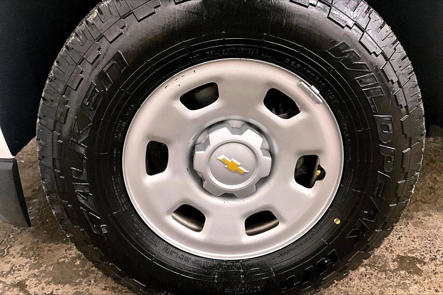 Used 2020 Chevrolet Colorado W/T w/ WT Convenience Package image 8