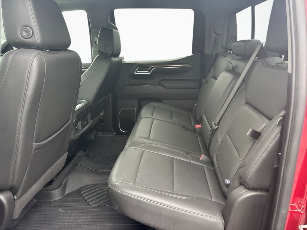Used 2024 Chevrolet Silverado 1500 RST AWD/4WD image 18