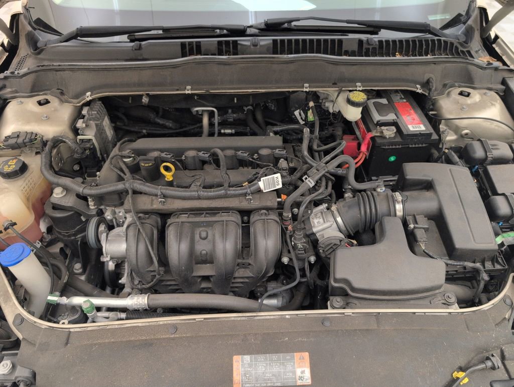Certified 2018 Ford Fusion SE w/ Equipment Group 201A FWD image 37