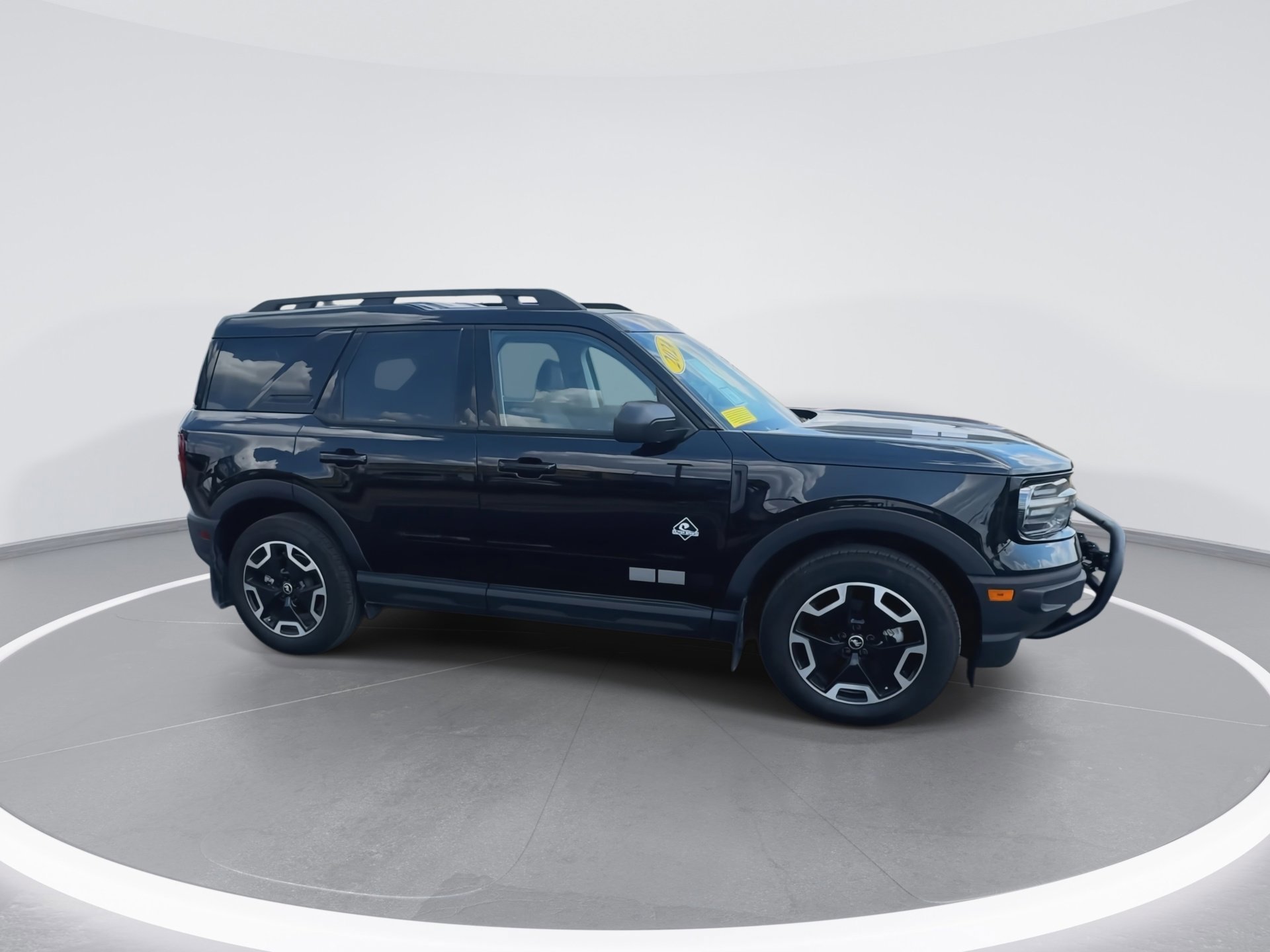 Certified 2024 Ford Bronco Sport Outer Banks w/ Tech Package image 3