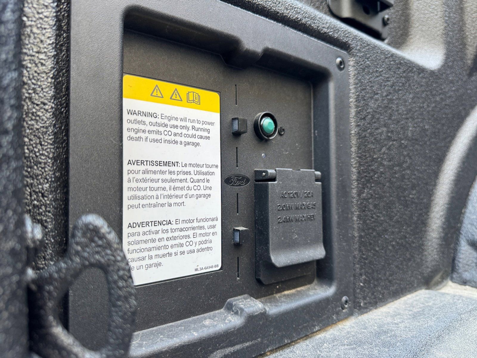 Certified 2023 Ford F150 Platinum w/ Equipment Group 701A High image 19