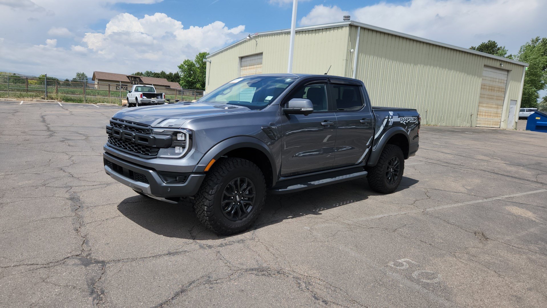 Certified 2025 Ford Ranger Raptor AWD/4WD image 4