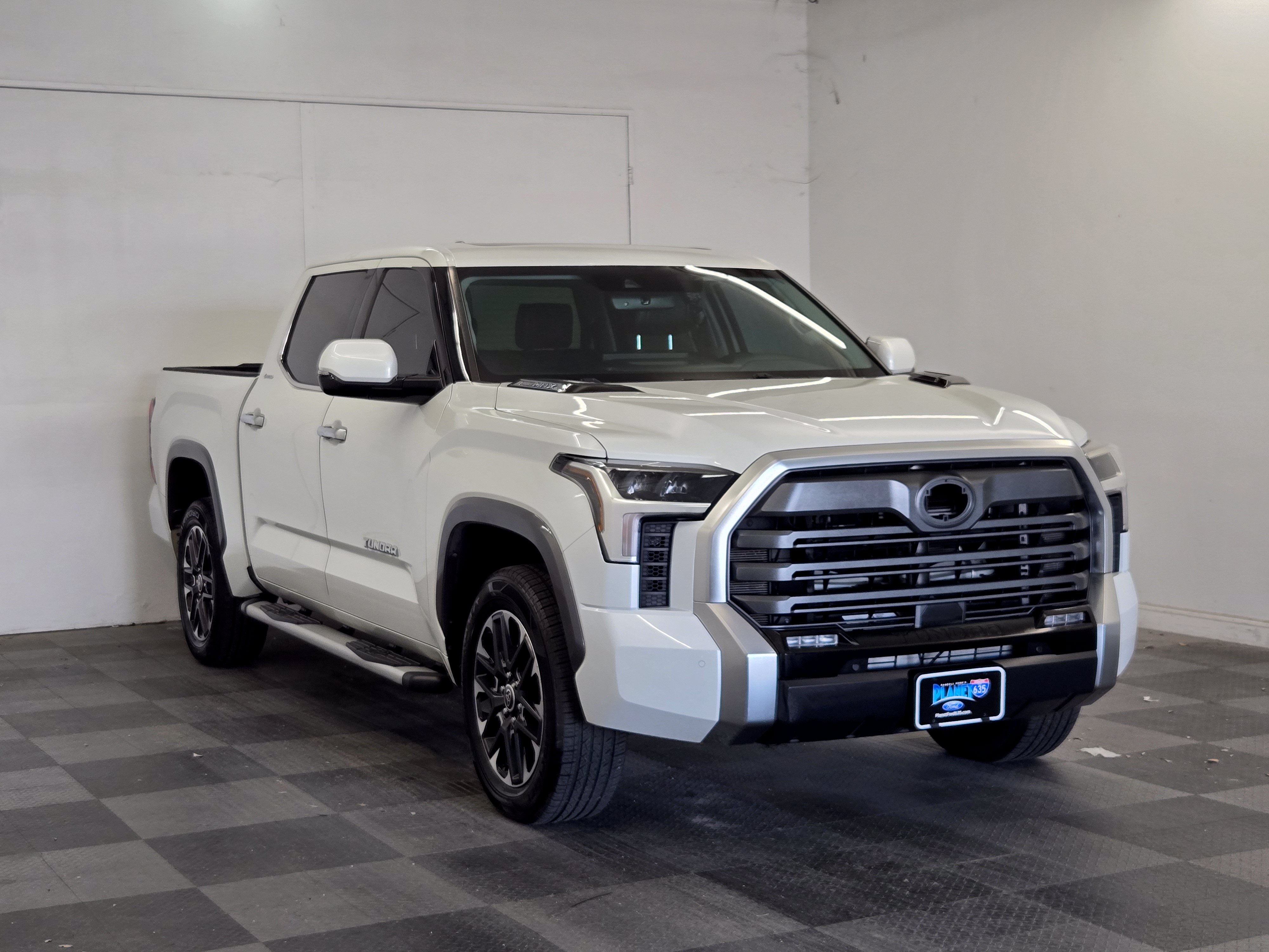 Used 2023 Toyota Tundra Limited w/ Power Package AWD/4WD video 2