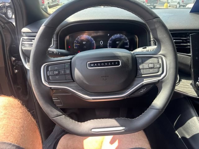 Used 2024 Jeep Wagoneer Series II w/ Flexible Seating Group RWD image 17