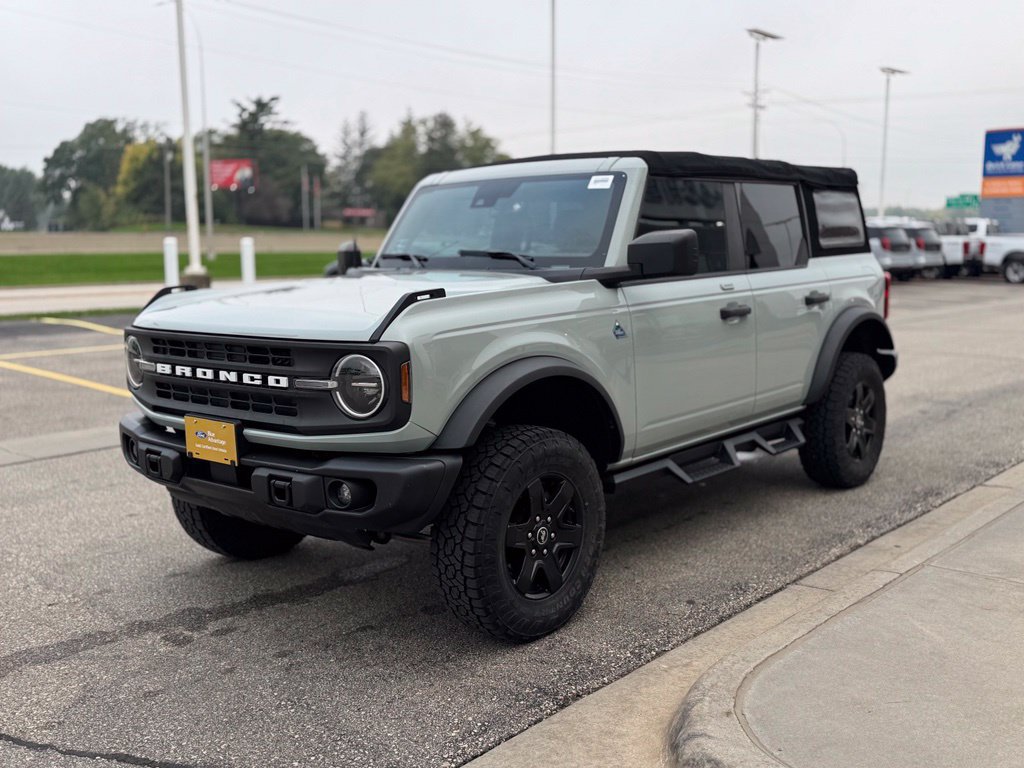 Certified 2022 Ford Bronco Black Diamond AWD/4WD image 40