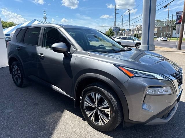 Used 2023 Nissan Rogue SV AWD/4WD image 4