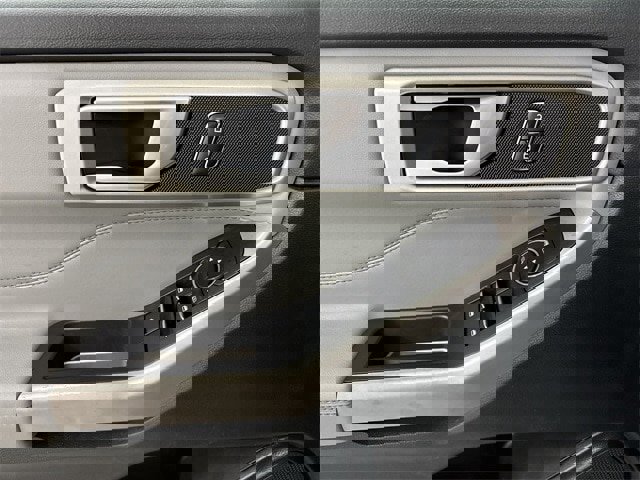 Certified 2023 Ford Explorer XLT w/ Equipment Group 202A image 5