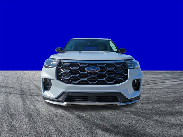 Certified 2025 Ford Explorer Platinum w/ Ultimate Package image 9