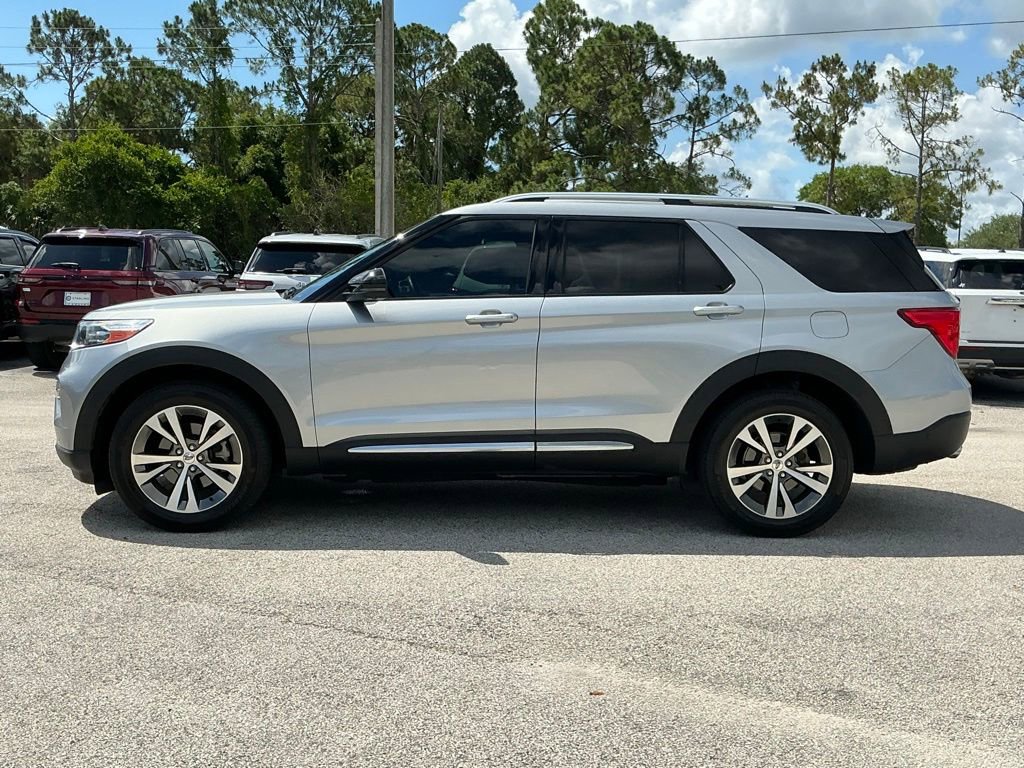 Certified 2020 Ford Explorer Platinum w/ Premium Technology Package AWD/4WD image 5