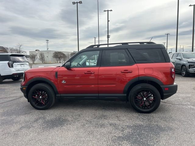 Certified 2024 Ford Bronco Sport Outer Banks w/ Tech Package image 2