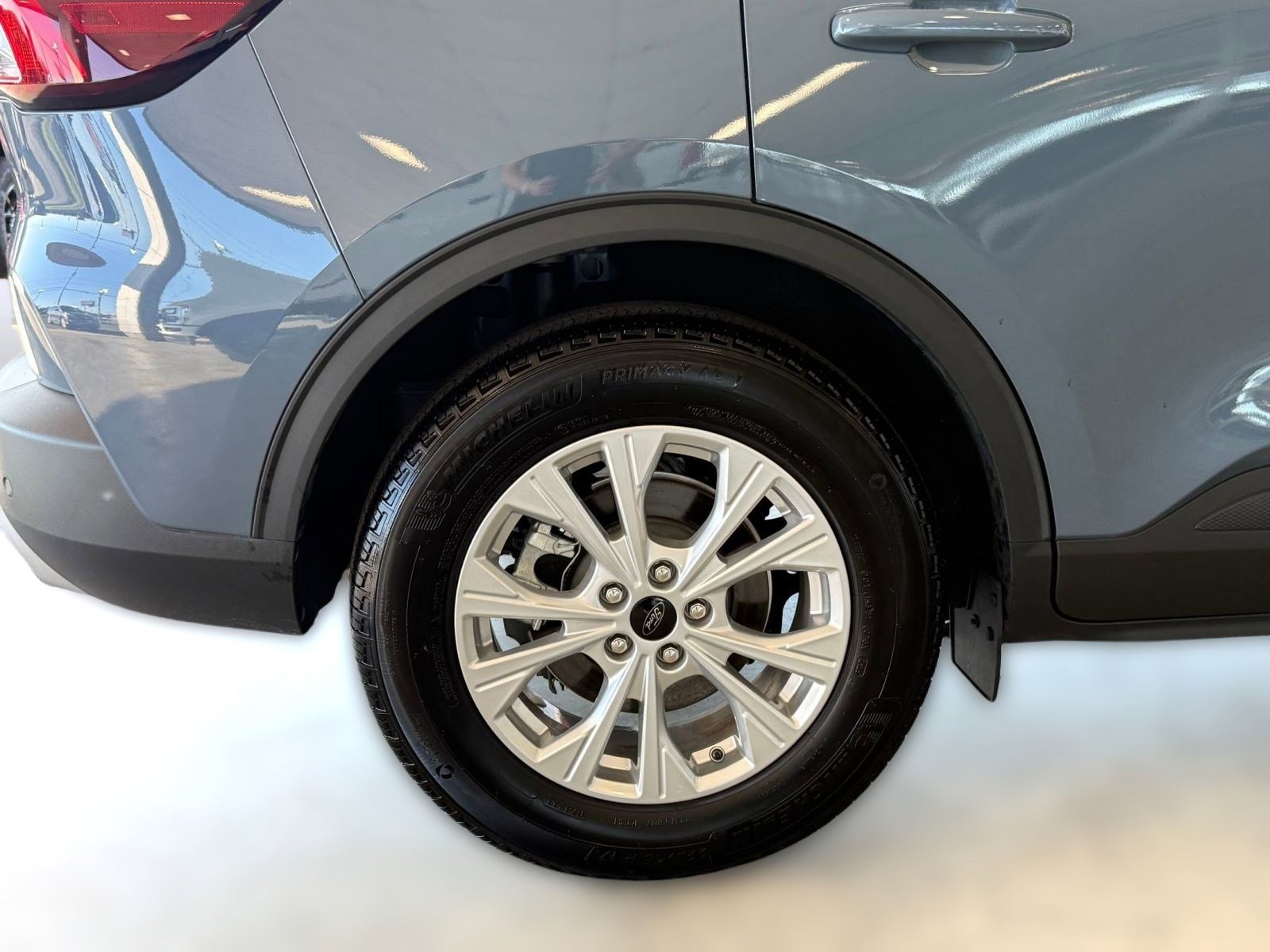 Certified 2025 Ford Escape Active w/ Tech Pack #1 FWD image 12