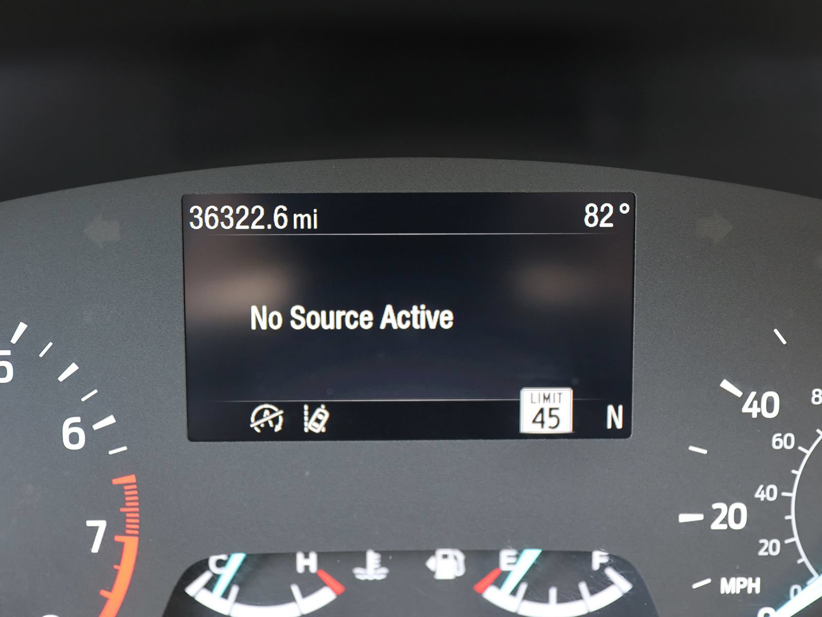 Certified 2022 Ford Escape SEL w/ SEL Stealth AWD Package image 41