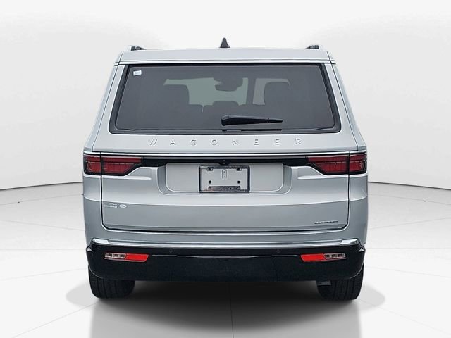 Used 2024 Jeep Wagoneer Series II w/ Flexible Seating Group RWD image 5