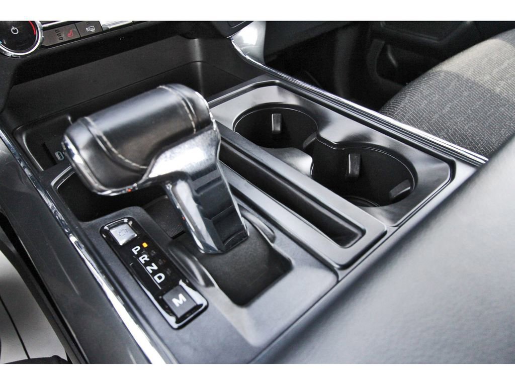 Certified 2022 Ford F150 XLT w/ Equipment Group 302A High image 30