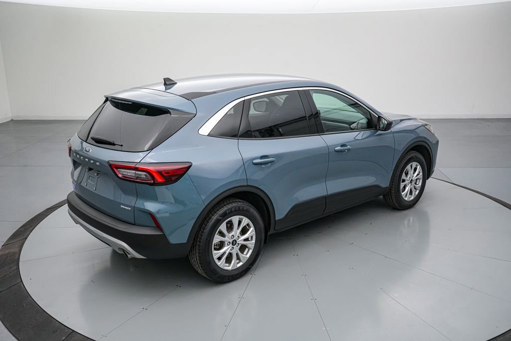 Certified 2024 Ford Escape Active image 5